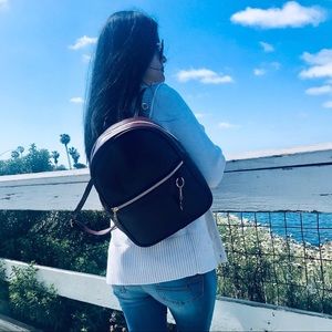 Meet your Posher, Morena